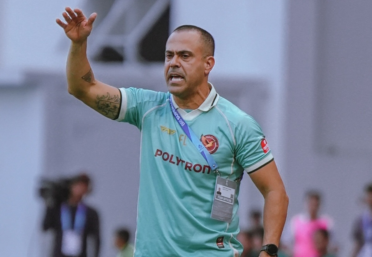 Fabio Lefundes sindir tren positif Persija, pede Java United curi poin ...