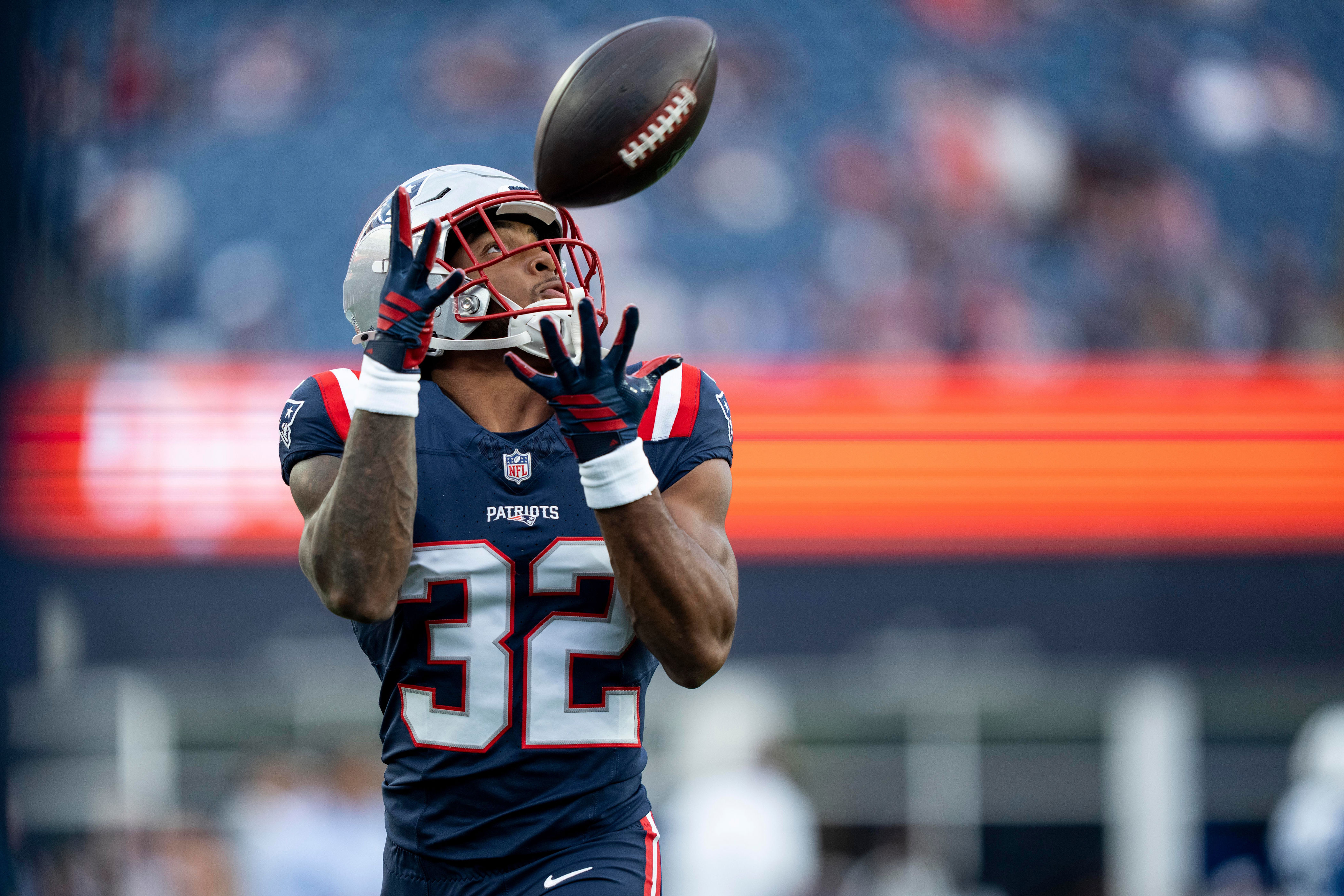 Patriots vs. Seahawks Sunday injury report: TreVeyon Henderson among three non-participants