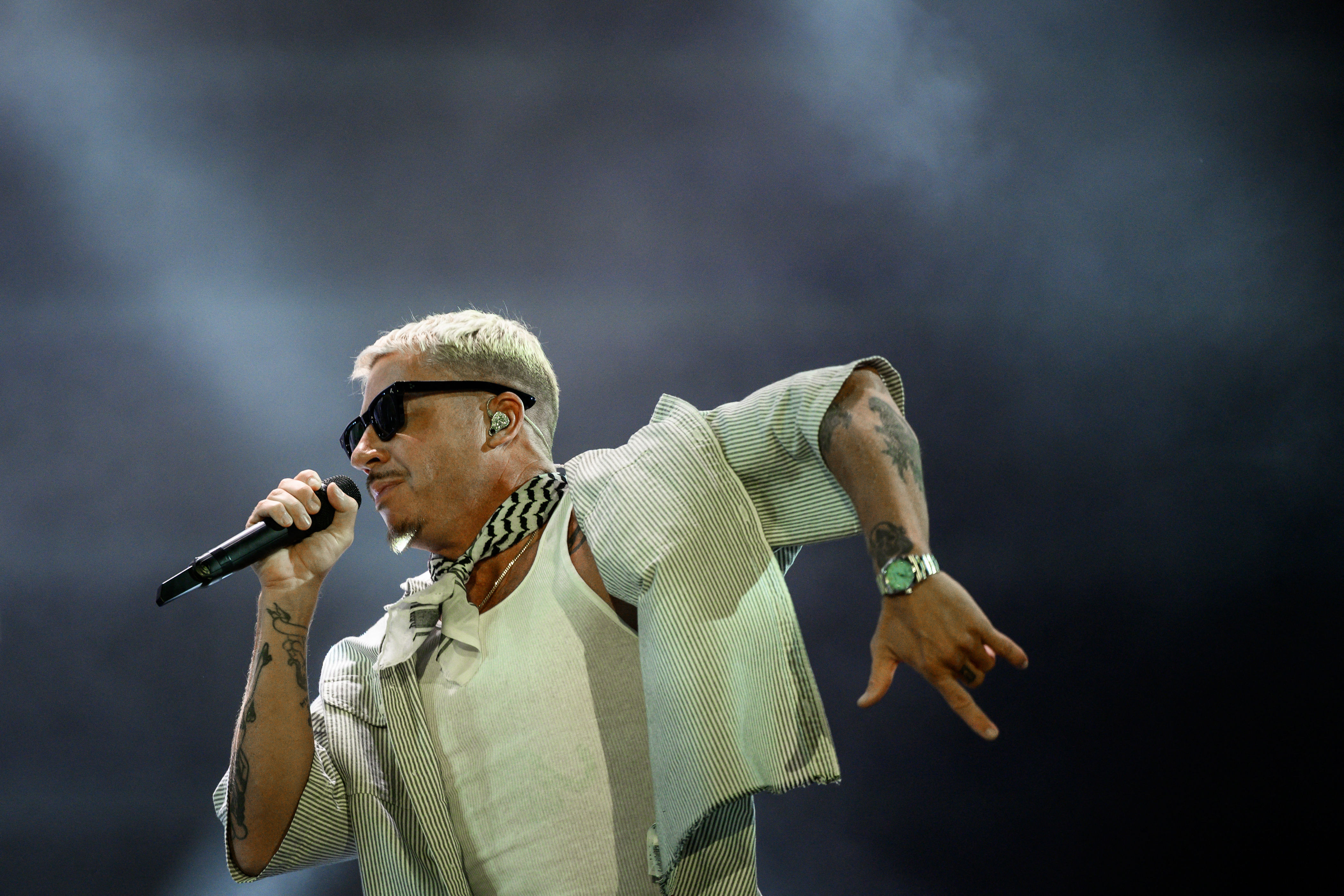 Macklemore calls for 'Free Palestine' onstage during Ed Sheeran tour
