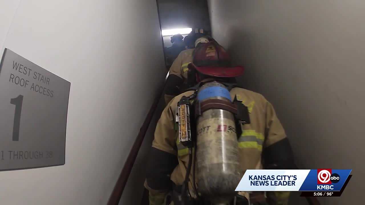 Kansas City-area firefighters climb 110 stories to honor 343 FDNY members lost on 9/11