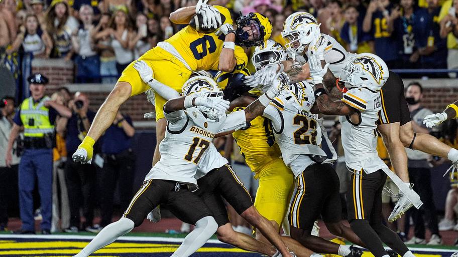 Michigan Wolverines stock report: 3 players rising and 3 players ...