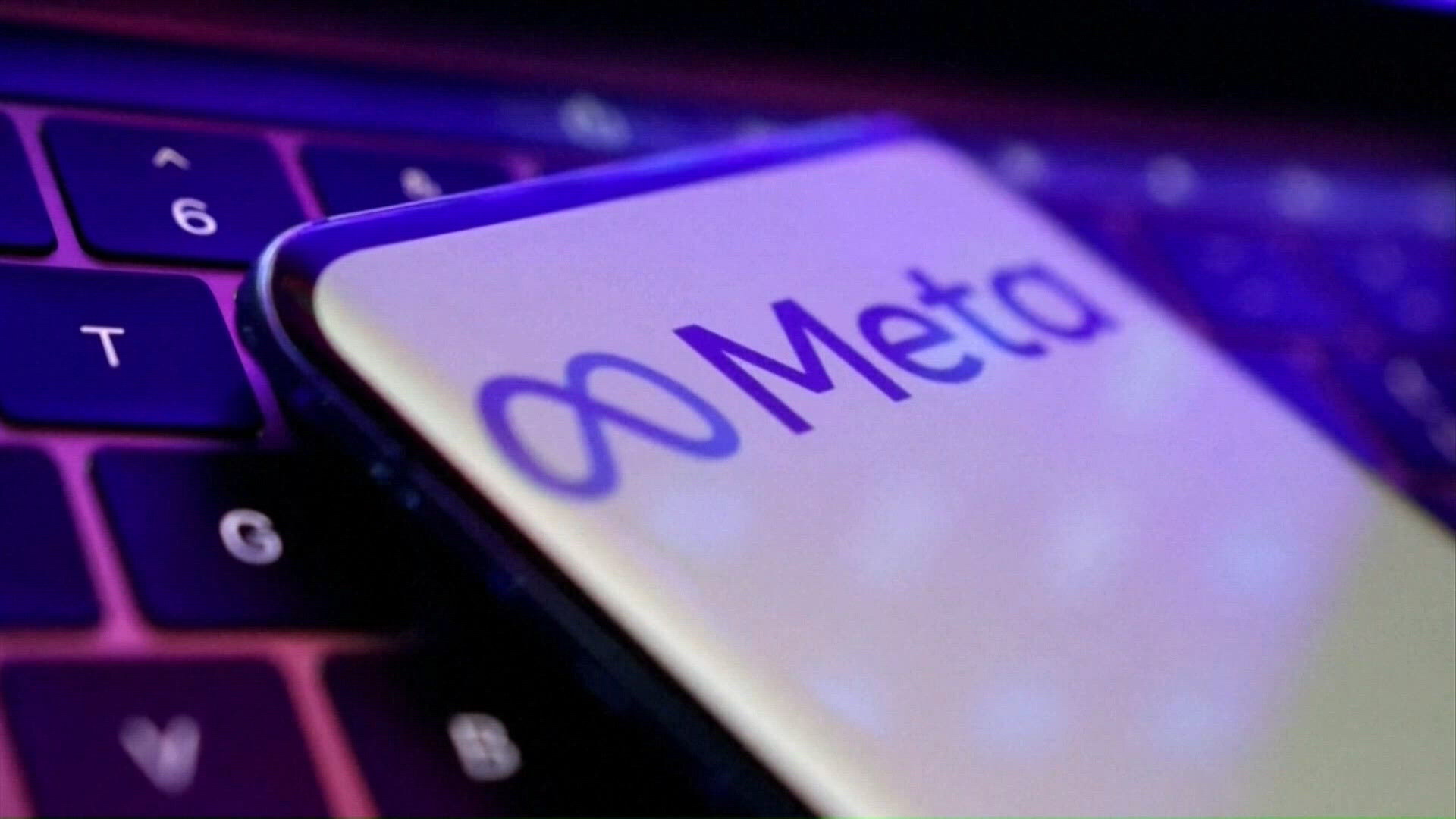Dozens nationwide say Meta shut down their accounts erroneously, urging ...