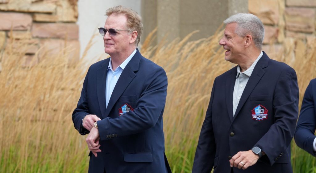 NFL owners finalize contract extension for Roger Goodell