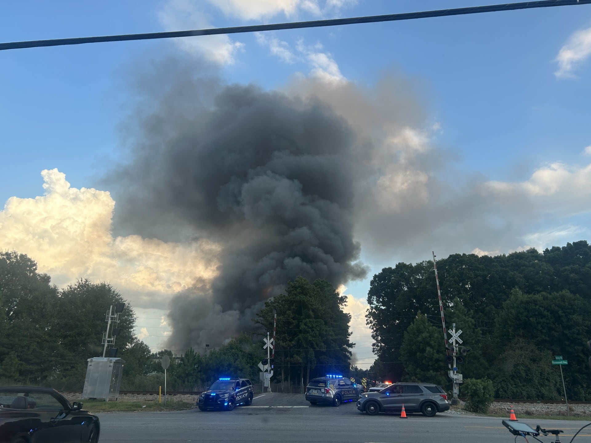 South Fulton recycling facility fire contained, officials say