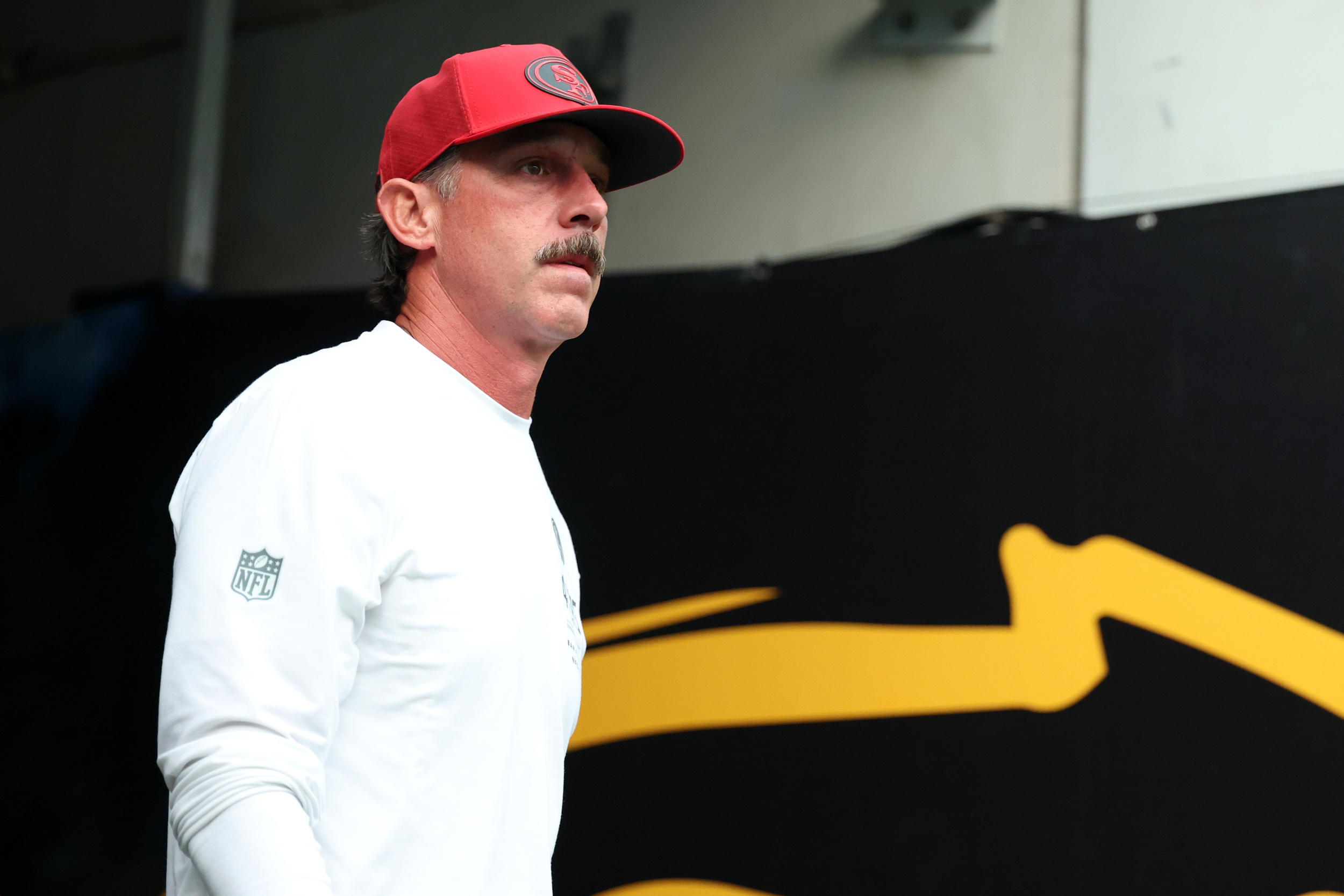 NFL staff rumors: Shanahan, Giants, Revis