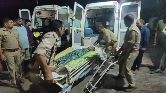 12 pilgrims killed as vehicle overturns on UP's Eastern Peripheral ...