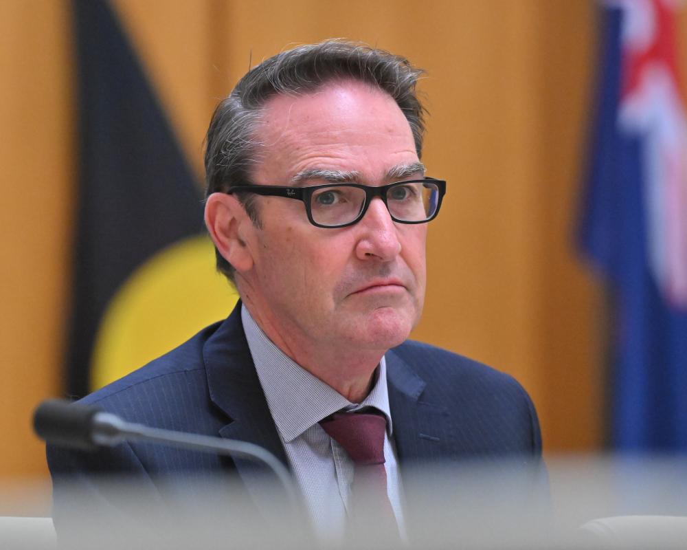 Australia's top bureaucrats want to block sharing of clips from parliament on social media to save them from 'ridicule'