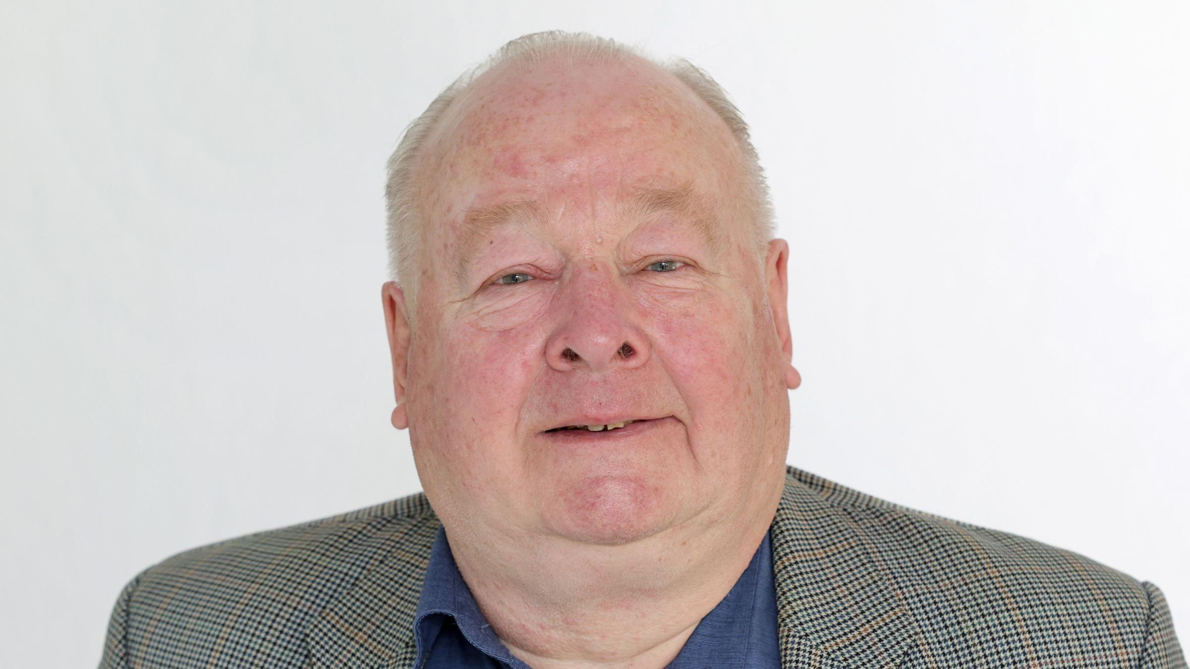 Councillor paid £19k despite six-month no-show
