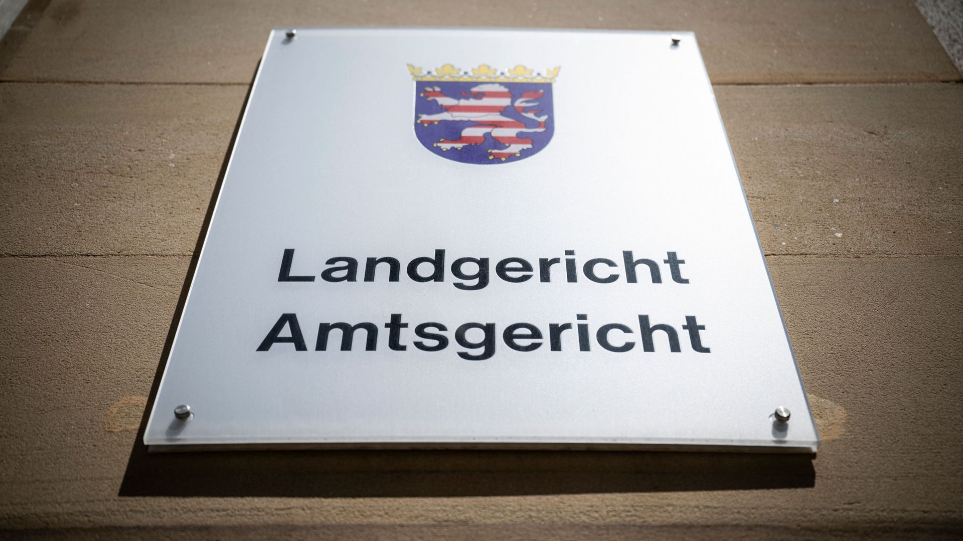 Deutsche Bank: CEO Christian Sewing einigt sich mit Ex-Investmentbanker