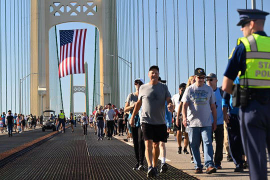 Officials estimate 34,000 participate in Mackinac Bridge Walk