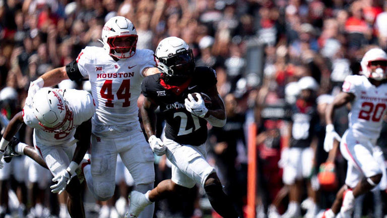 Work with running back Corey Kiner highlights Mike Vrabel's top asset ...
