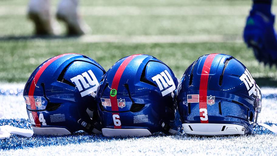 Giants' roster is a tale of two extremes — and it could be a winning ...