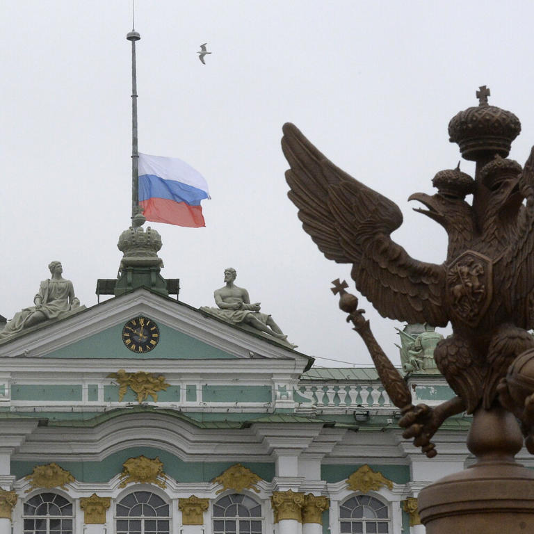 cresce-la-tensione-tra-russia-e-germania-mosca-chiude-il-consolato