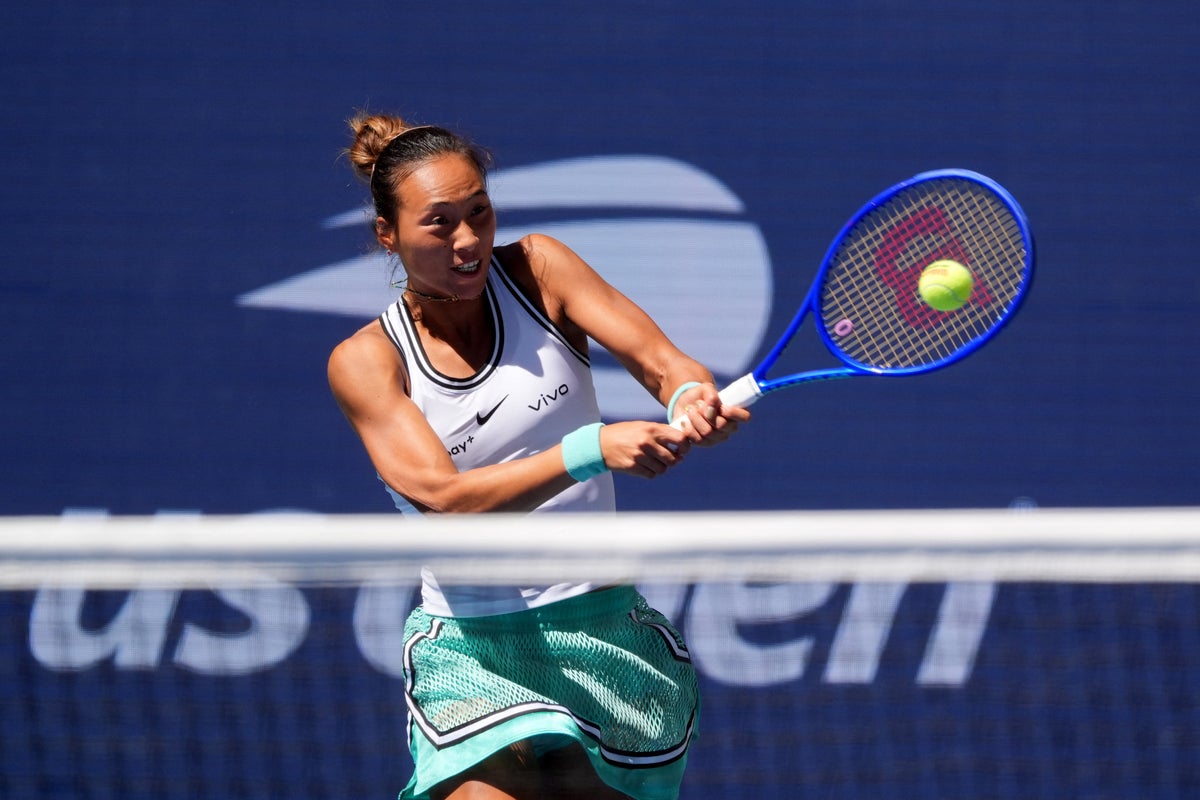 Qinwen Zheng mounts extraordinary US Open comeback to beat Iga Swiatek