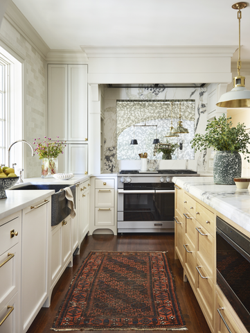 This traditional kitchen feature is losing favor—here’s what designers ...