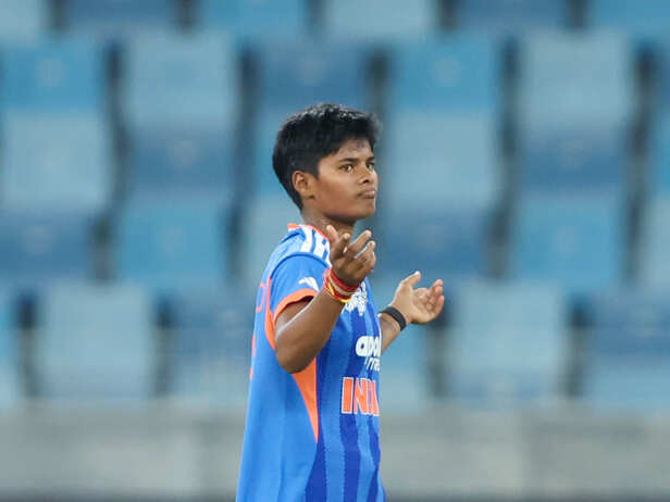 Did Pakistani fans target Kranti Gaud with sexist abuse during Women's ...