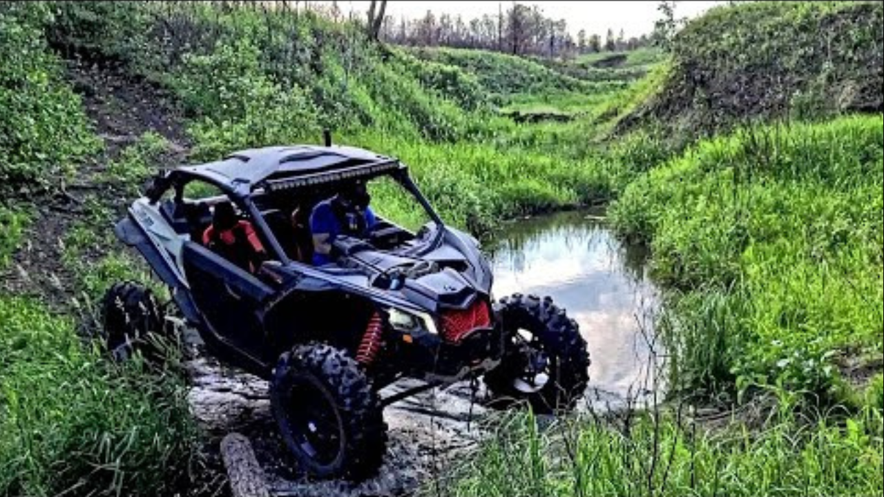 Scouting the trails with a Maverick X3 Turbo RR and Smart Shox
