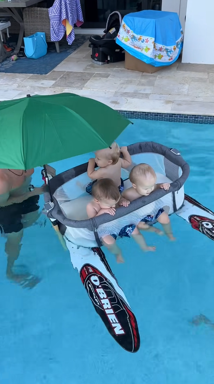 A clever DIY crib for baby swim time