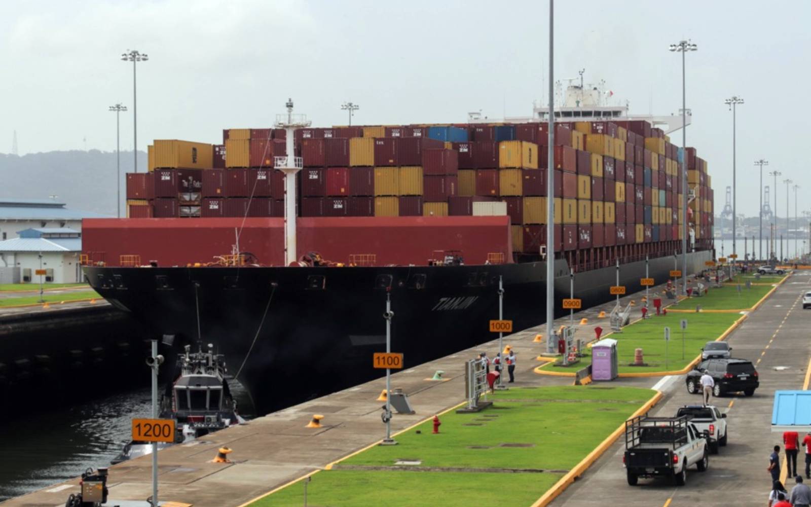 Panama Canal sets cargo record, boosted by Hormuz closure