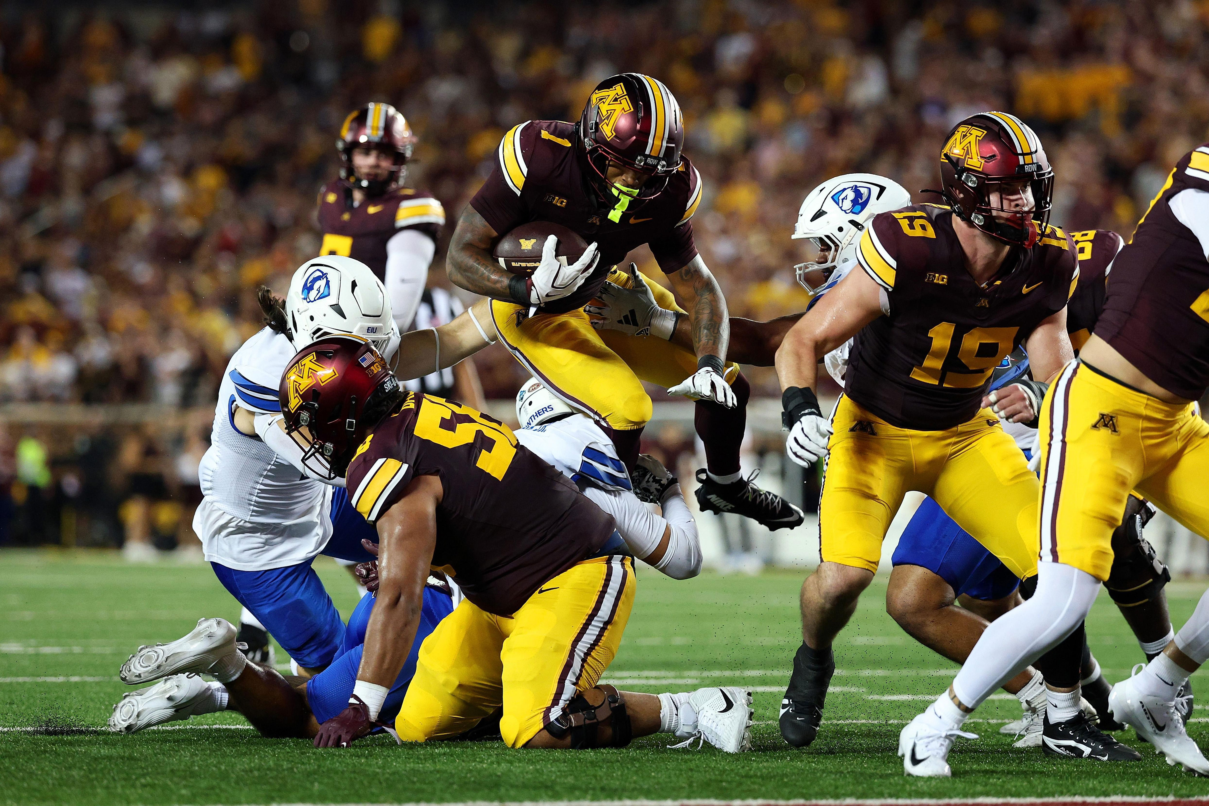 Minnesota football vs. Eastern Illinois: The elite, the meh & the ugly