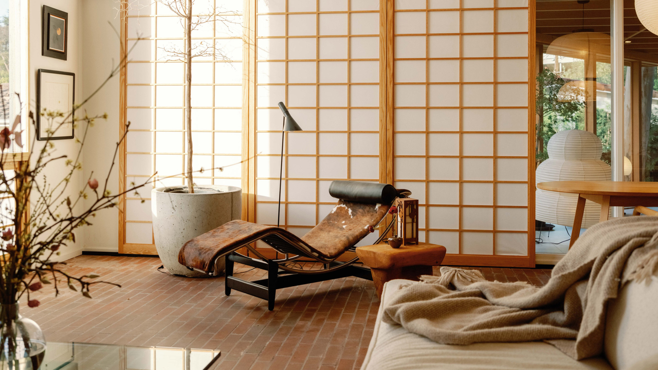 Japanese minimalism proves that pared-back interiors don't have to feel ...