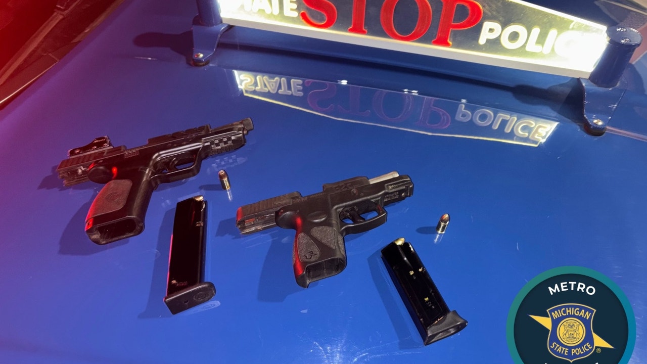Two suspects arrested for drunk driving with loaded guns in Hazel Park