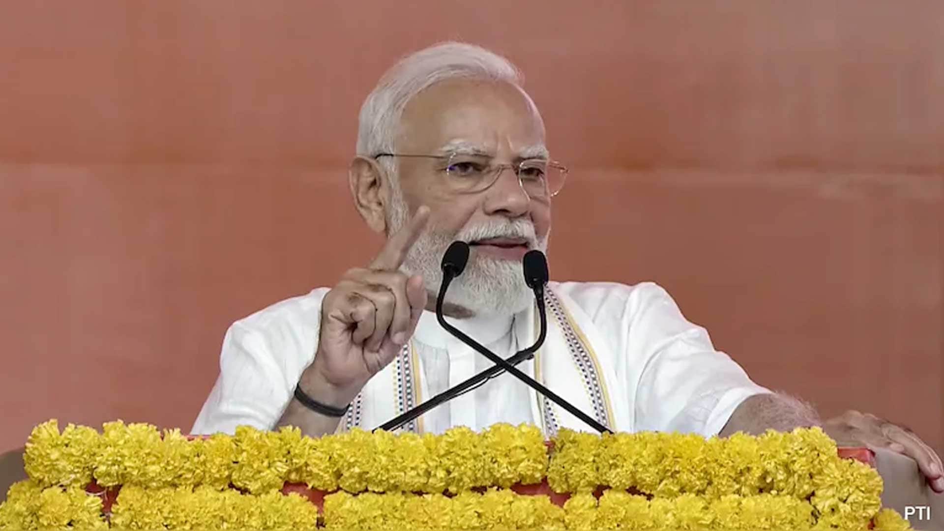 PM Modi in Gujarat: 'Opposition can't be happy with India's development'
