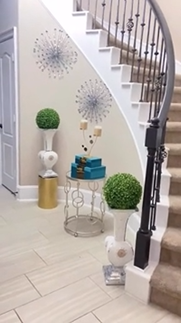 Modern entryway ideas to refresh your home