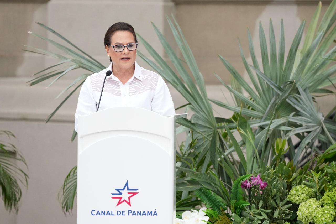 New Panama Canal chief must navigate drought and geopolitics