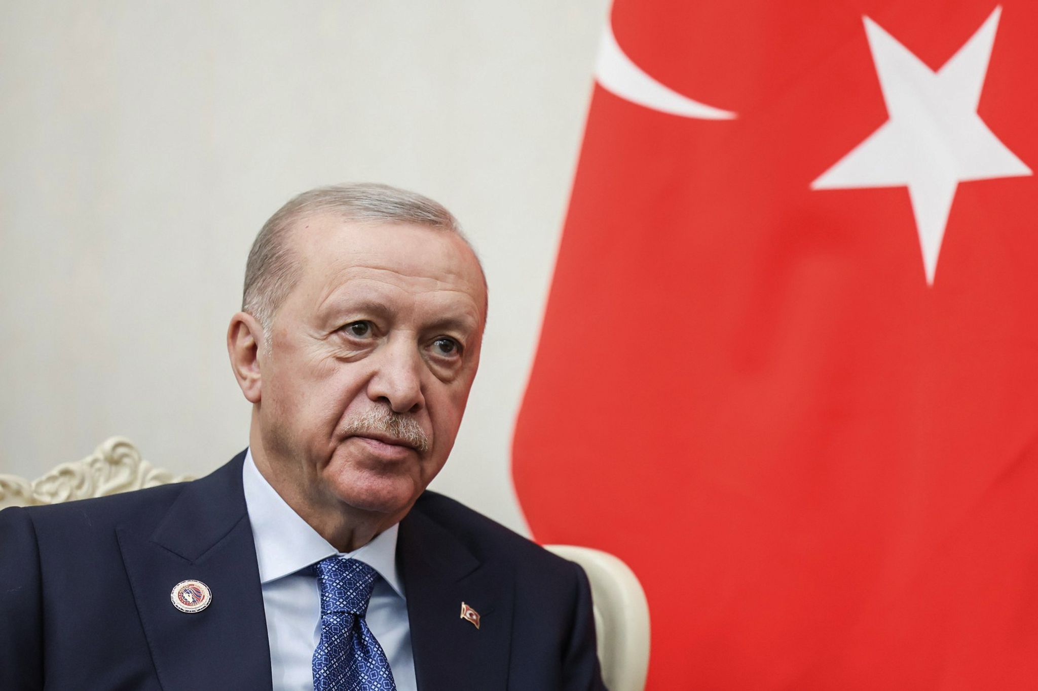 Controversial vote hands Erdoğan's party control of Istanbul district