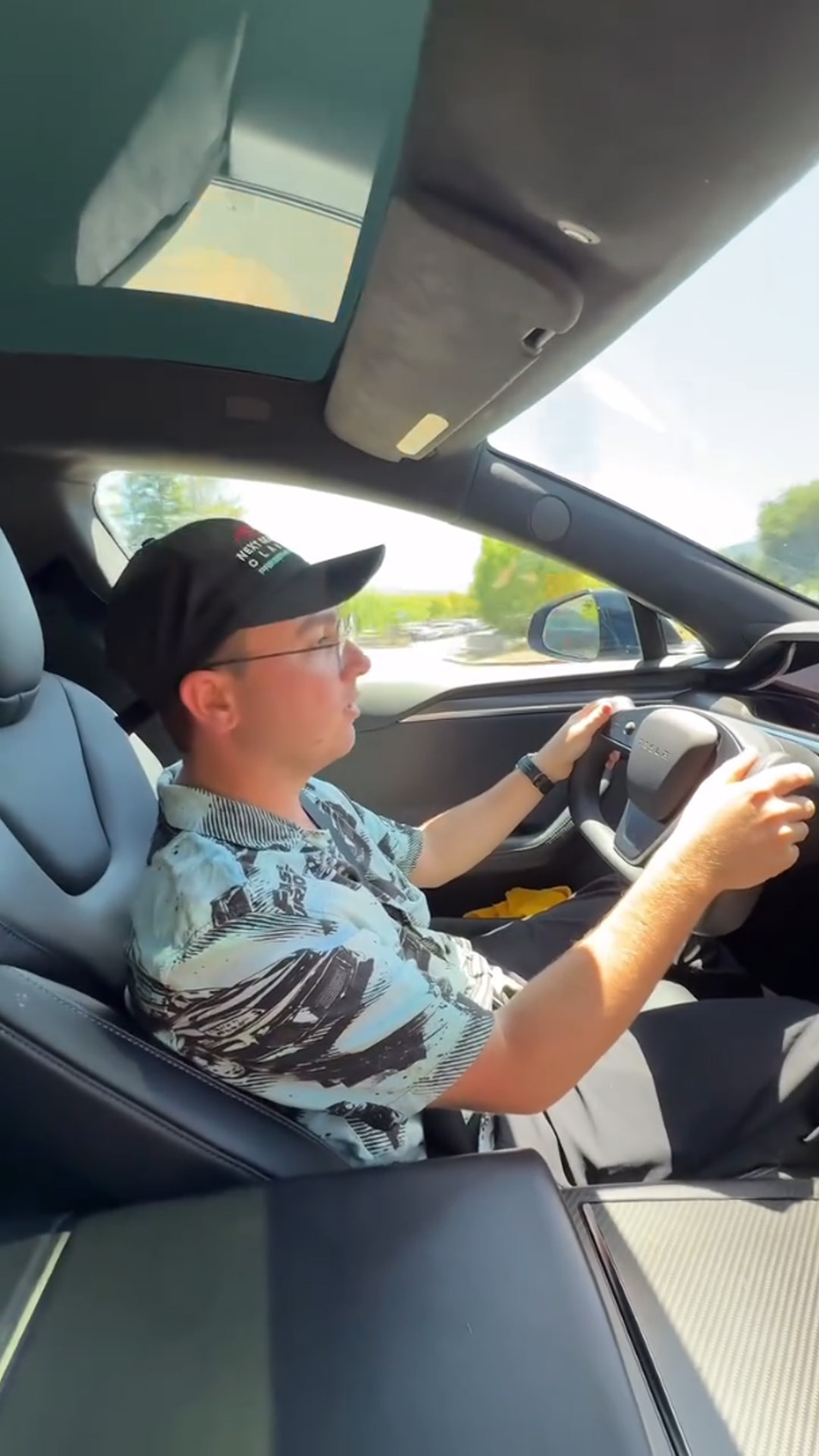 What is the Tesla Model S Plaid really like?