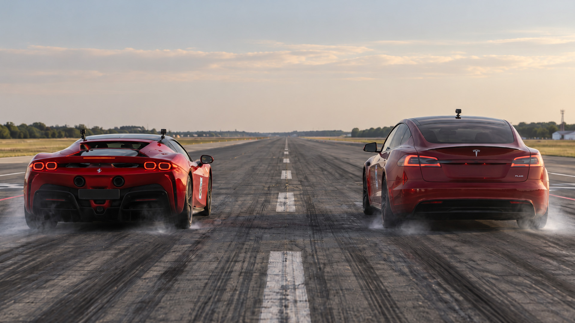 Ferrari SF90 challenges a low-charge Tesla Plaid drag race