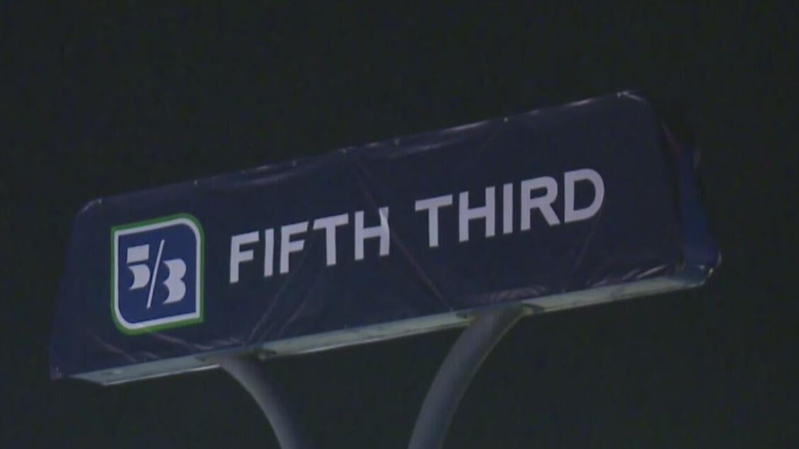 Fifth Third Bank takes over Comerica Bank