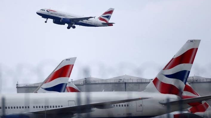Hundreds of flights cancelled, delayed as UK air traffic control system ...