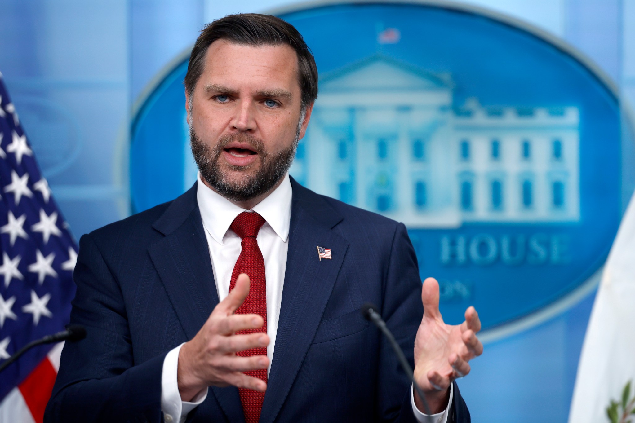 Trump plan to pay parents to stay home with kids sparks Republican backlash