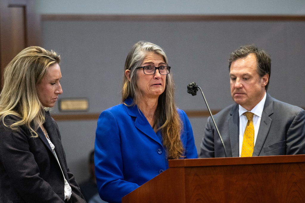 Former Colorado crime analyst gets 10-year prison sentence for ...