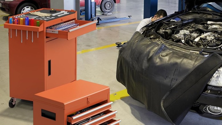 4 of the best rolling tool chests, according to reviews