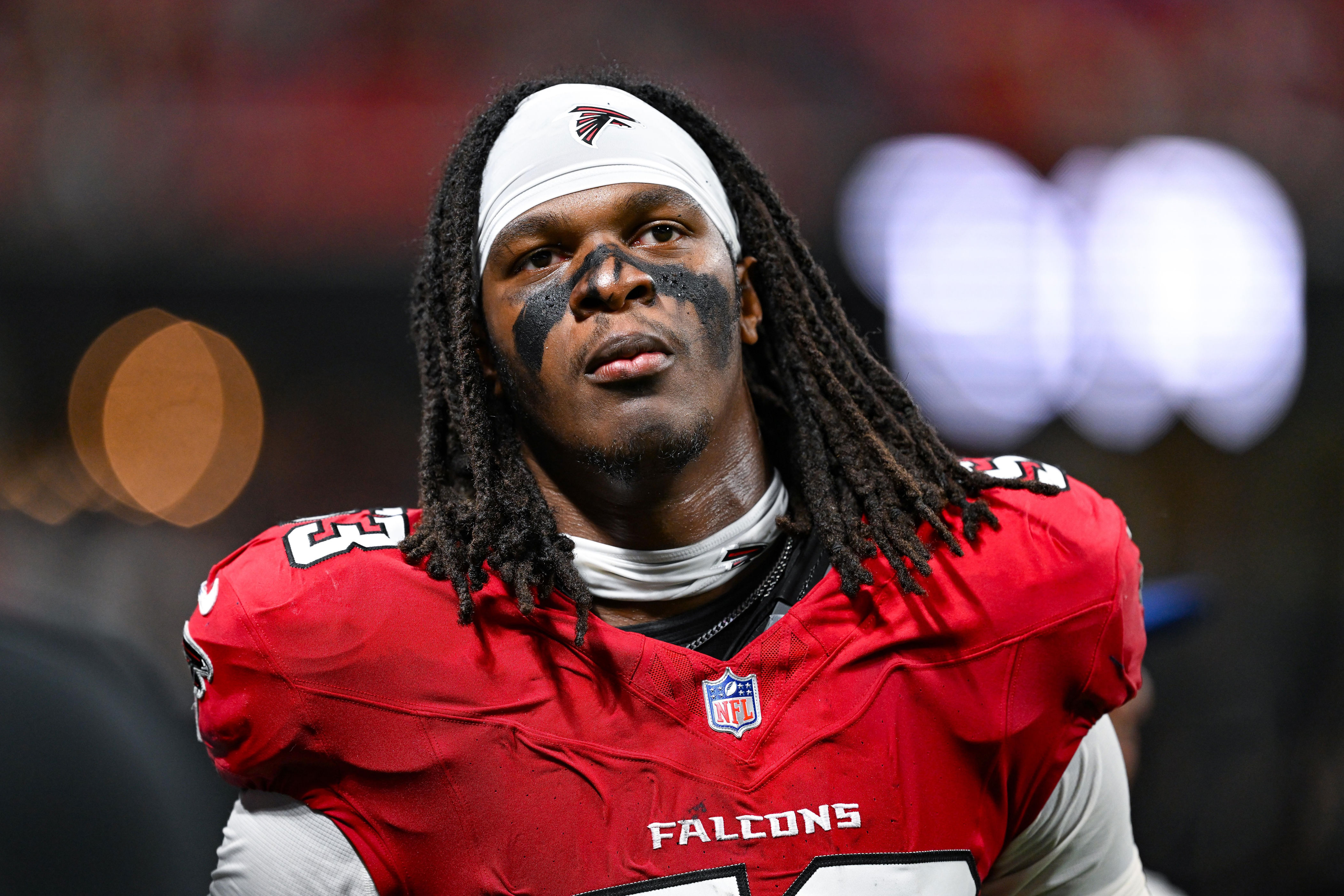Falcons depth chart: Rookies Kendal Daniels, Avieon Terrell listed as ...