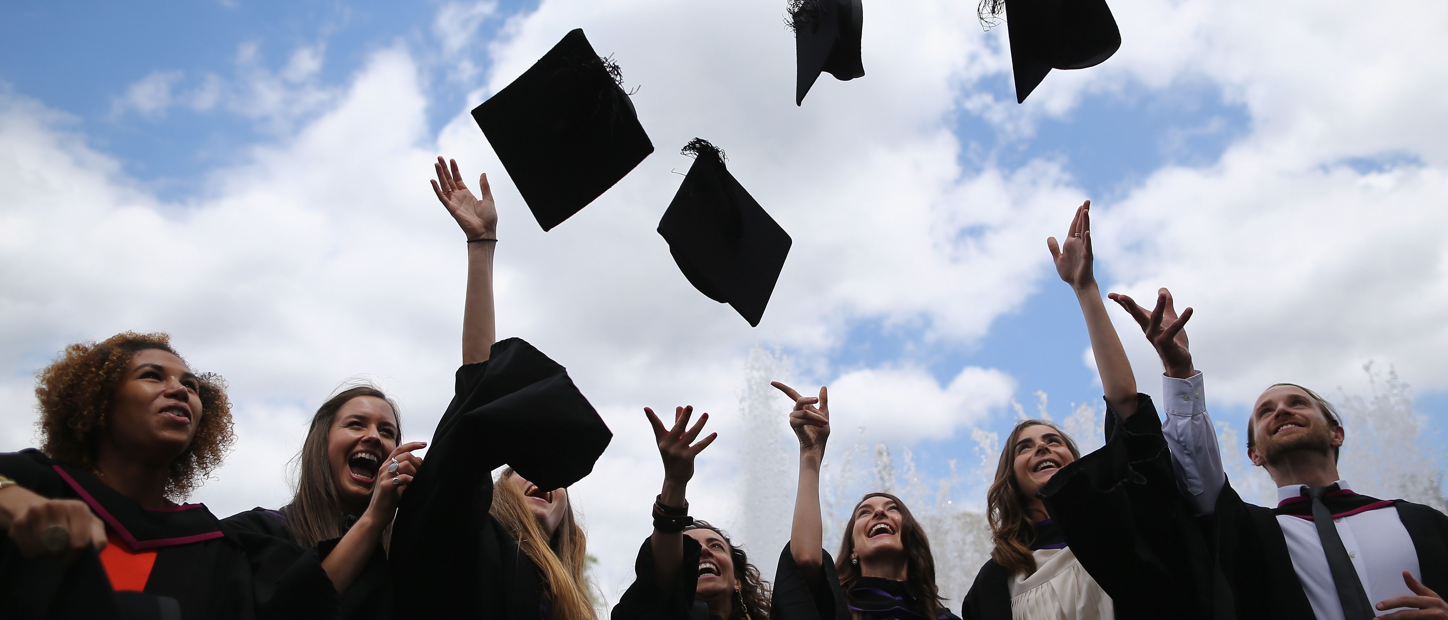 American college students paid foreigners to do their homework — then ...
