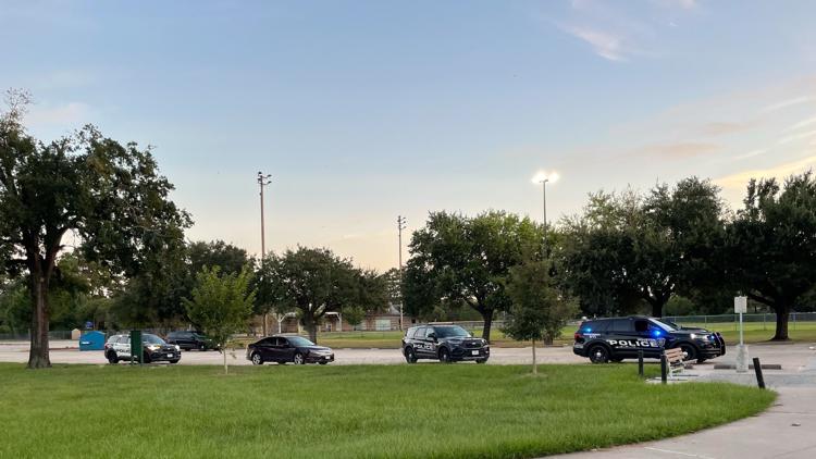 Teen shot during scooter robbery at a Houston park, police say