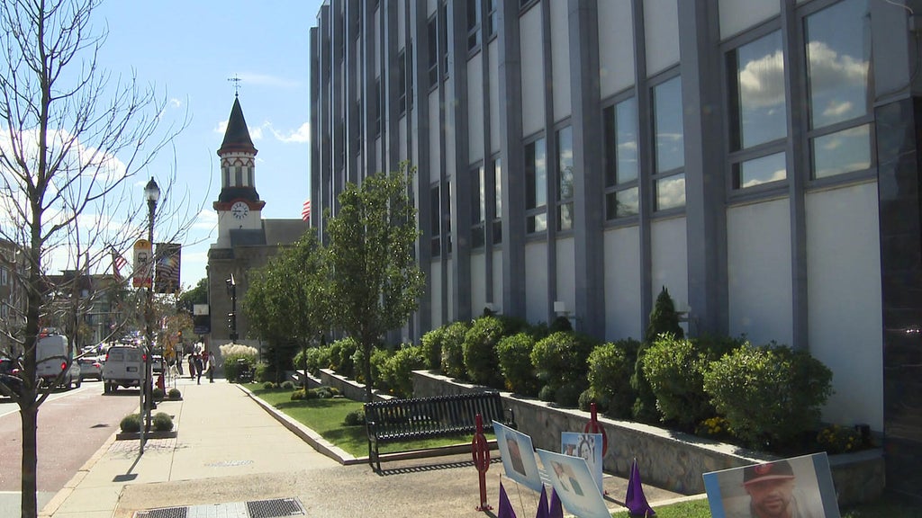 Everett City Hall closed to the public after cybersecurity incident