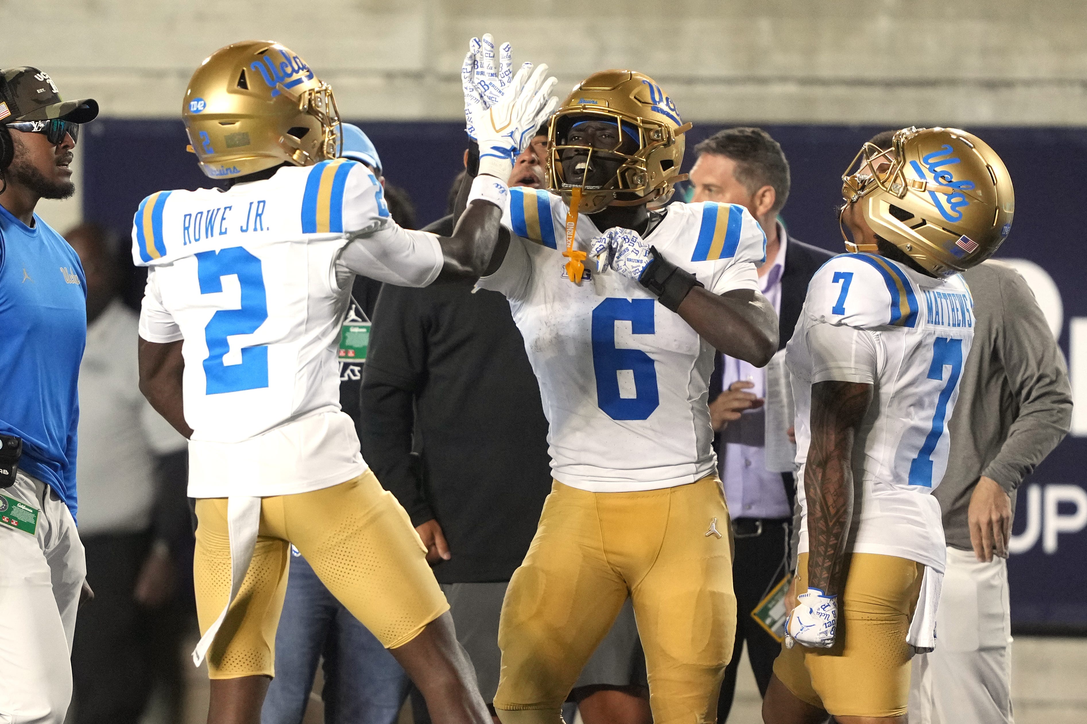 Final injury report for UCLA-Oregon ahead of the Week 6 matchup