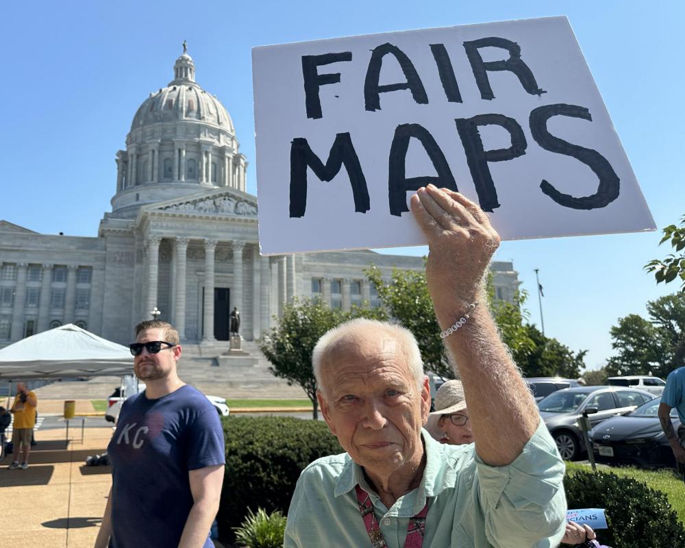 US Supreme Court blocks Missouri's new congressional map backed by Trump