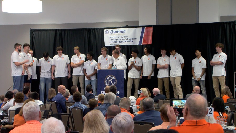 Watch/notes: Illini Brad Underwood talks with reporters at Kiwanis Club event