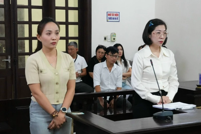 Hà Nội: Hai phụ nữ cùng bị phạt tù vì xô xát tranh chấp khoảng không giữa 2 nhà
