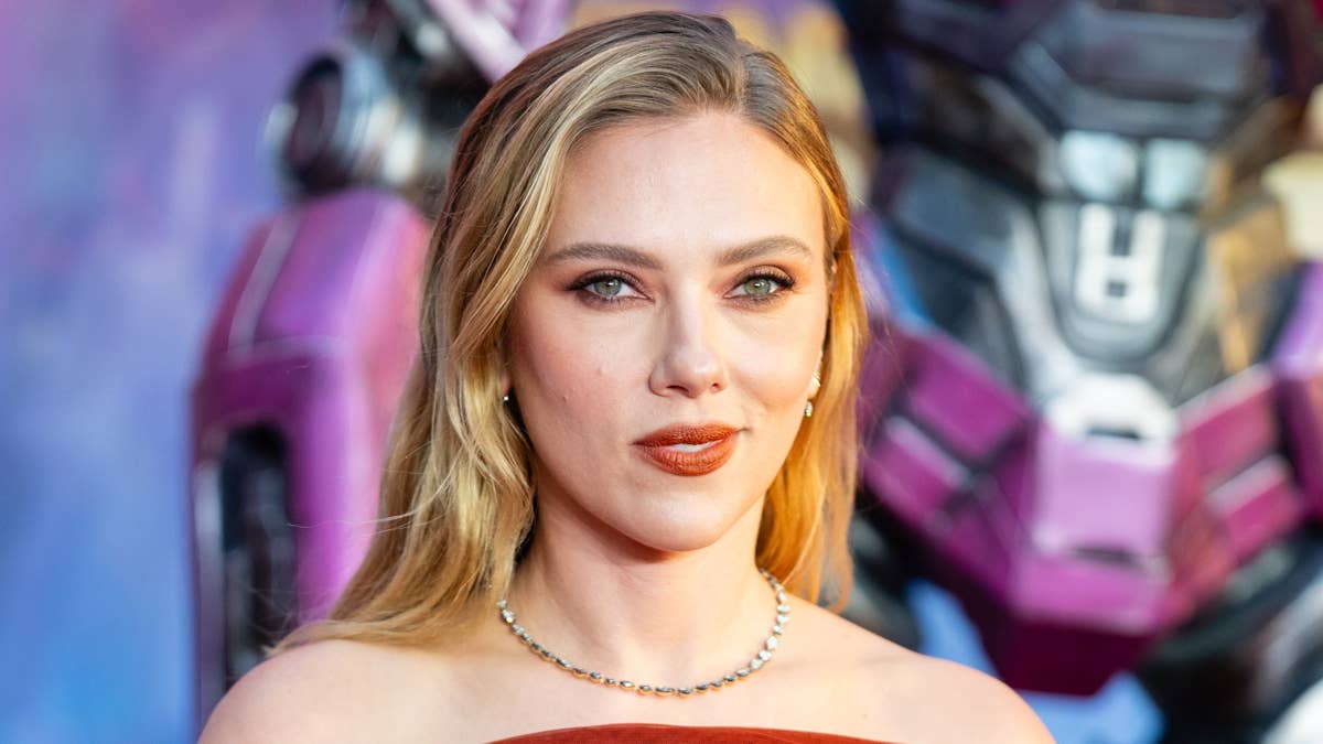 Scarlett Johansson and Bill Murray's 'Lost in Translation' gets fan votes as one of the best movies ever