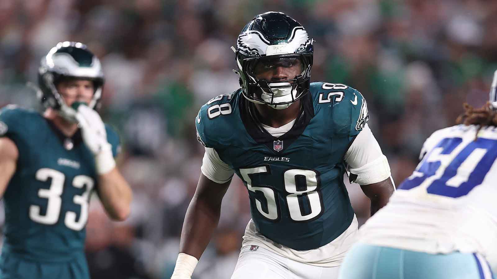 Jalyx Hunt refuses cart after injury on Eagles’ huge 4th-down stop to ...