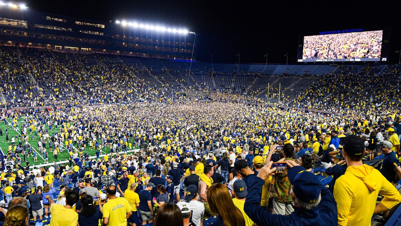 'Got to take accountability' Michigan students respond to controversial win against WMU