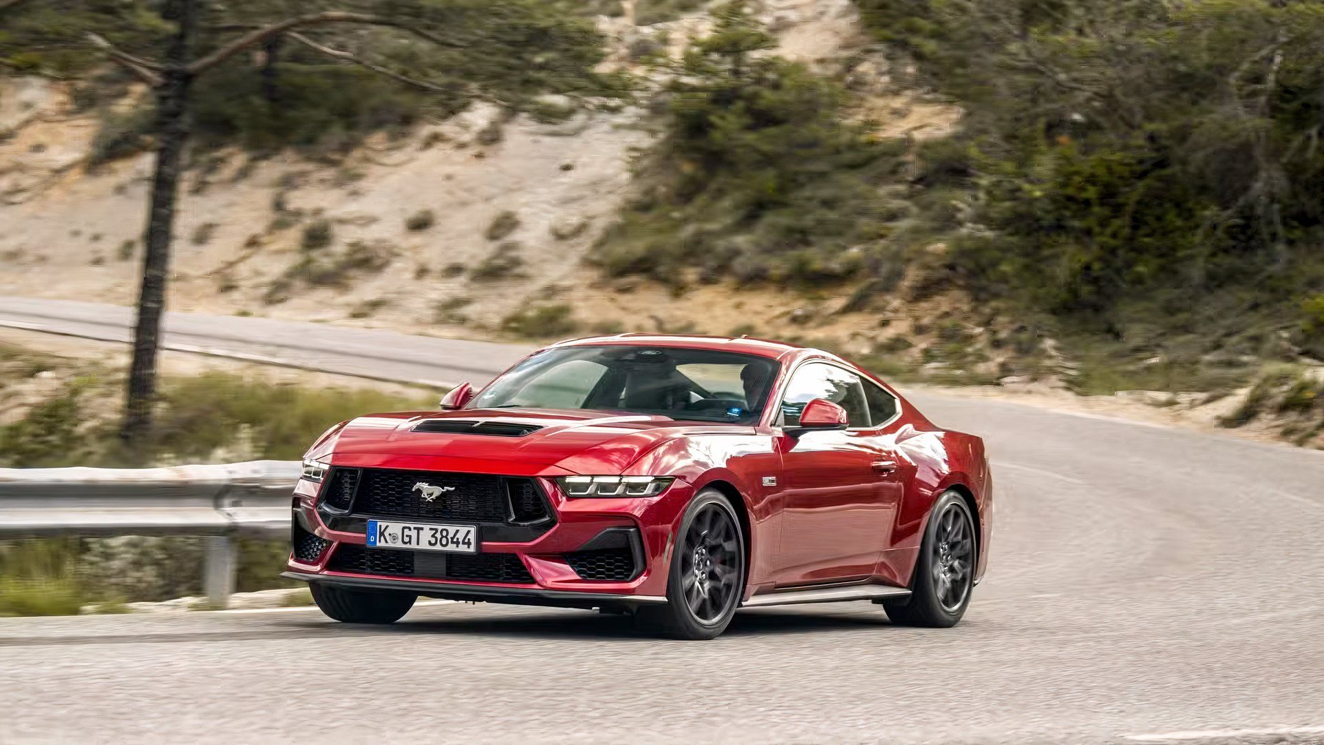 10 junkyard V8s that can make big power on a small budget