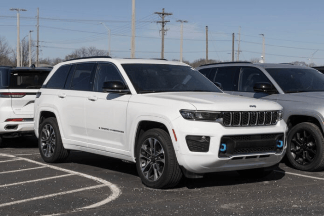 Jeep recalls 328,381 Grand Cherokees again as rear springs may detach